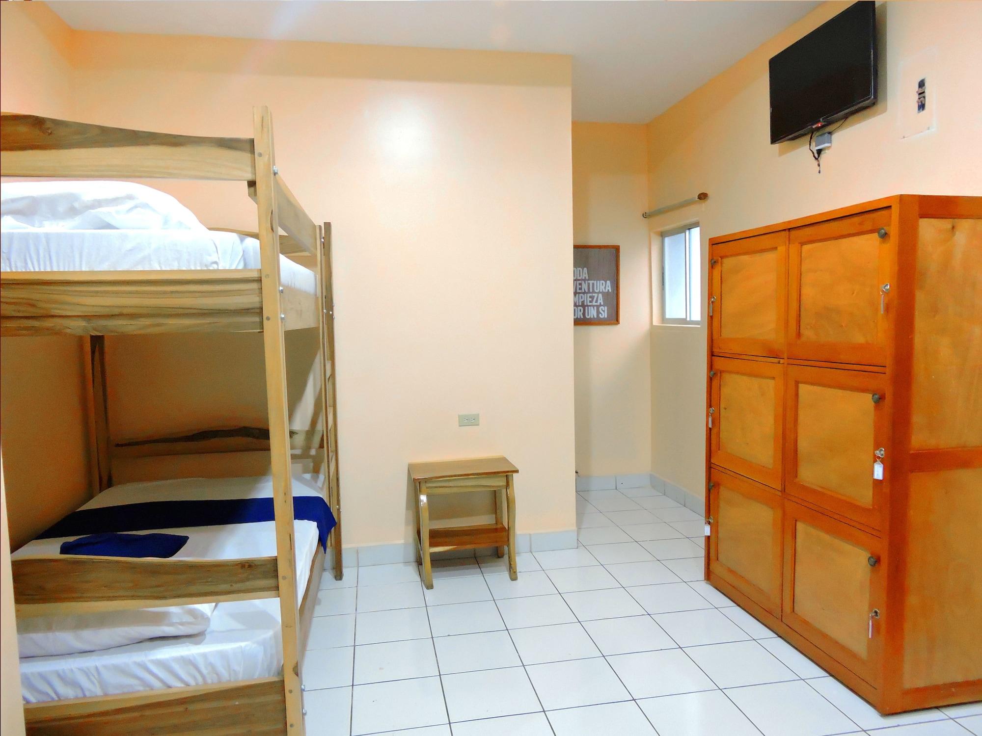 Hotel Xolotlan Манагуа Екстериор снимка
